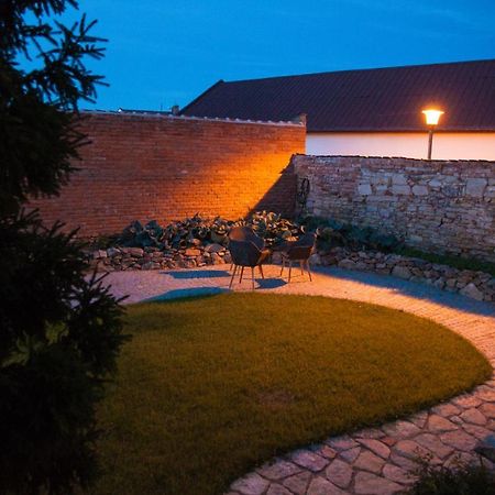 Villa Magdalena クトナー・ホラ エクステリア 写真